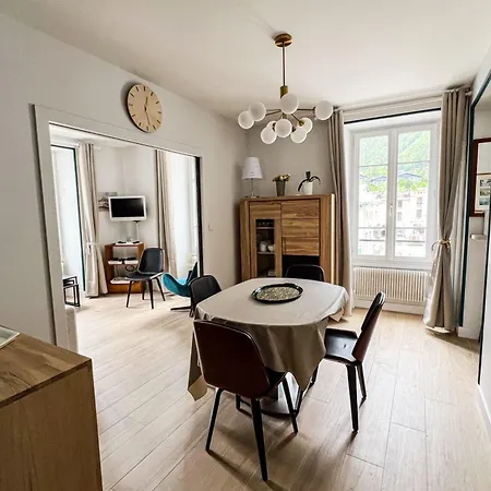 Spacious T2 In The Heart Of Lejlighed